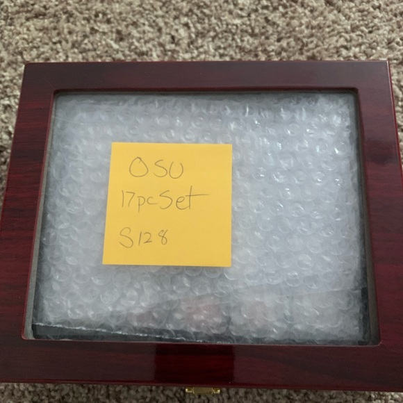 17 Piece Ohio State University Ring Set w/Box - Picture 2 of 3